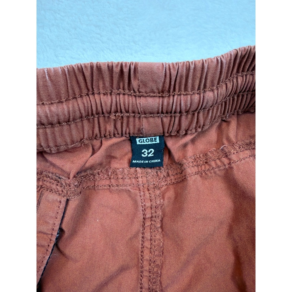 Globe Any Wear Shorts Mens 32 Rust Red Elastic Waist Boardshorts Skate Surf - Picture 2 of 3
